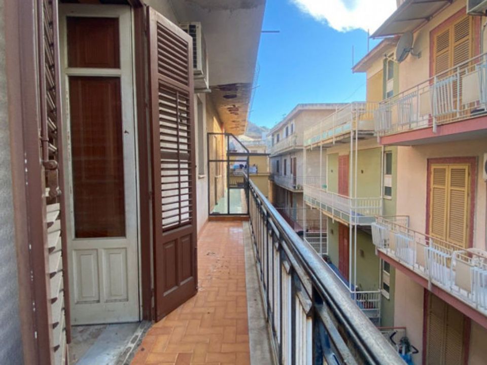 Villa i Villabate, Palermo - foto 1