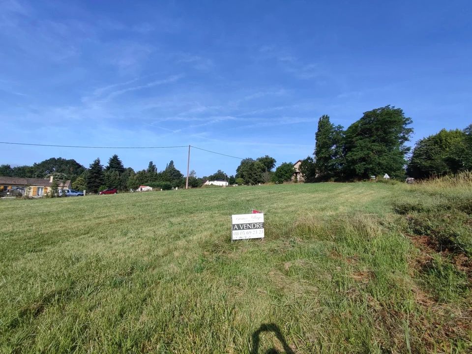 Helårsgrund i Nontron, Dordogne - foto 1