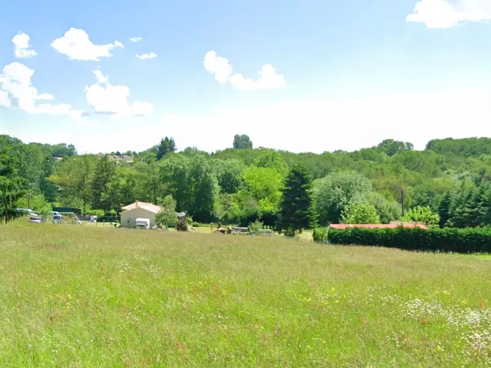 Helårsgrund i Nontron, Dordogne - foto 5