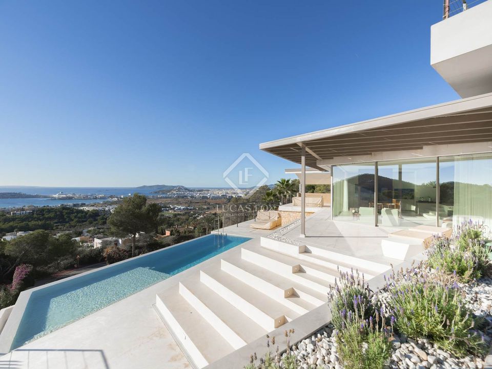 Villa i Santa Eulalia Del Rio, Ibiza - foto 1