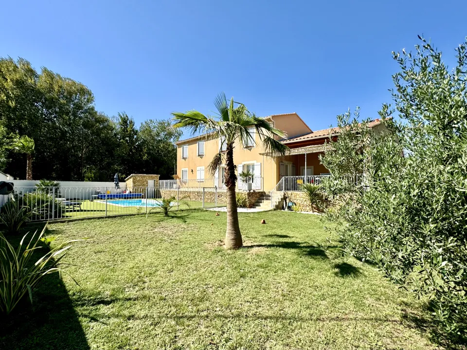 Villa i Piolenc, Vaucluse - bilde 1