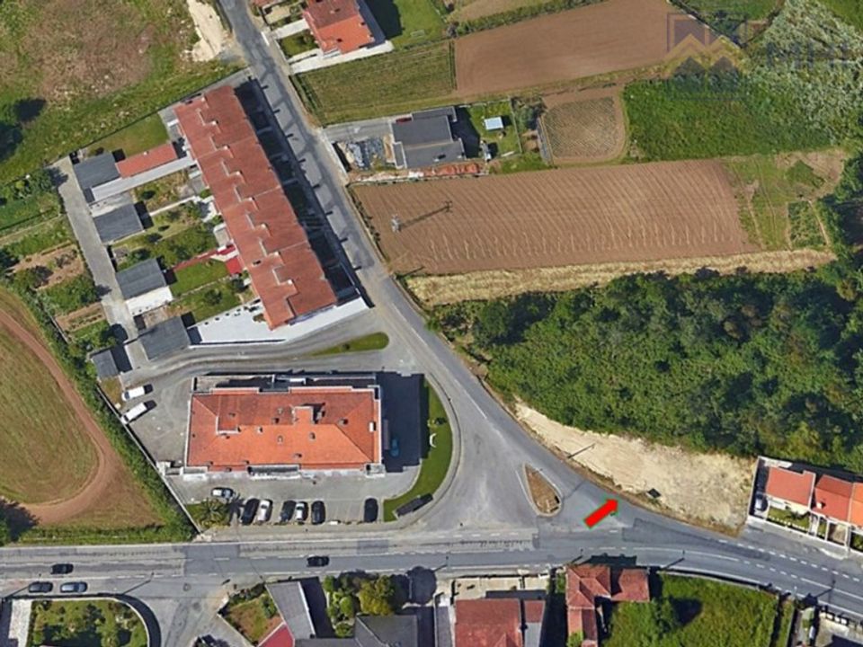 Helårsgrund i Lobao, Aveiro - foto 1
