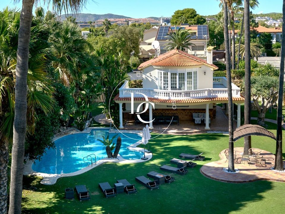 Villa a Sitges, Barcelona - foto 1