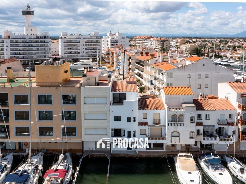 Rækkehus i Empuriabrava, Gerona - foto 3