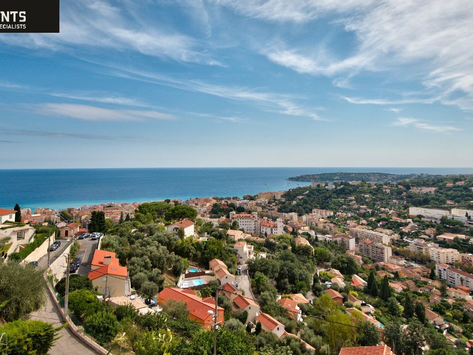 Villa en Menton, Alpes-Maritimes - foto 2