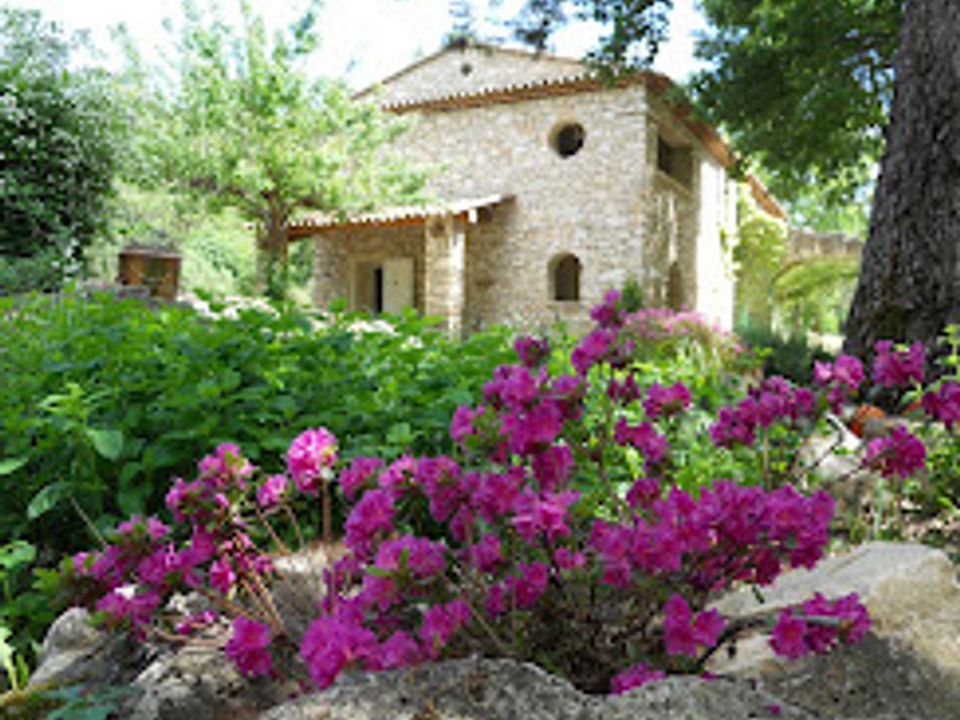 Erhvervsejendom i Saint-Martin-de-Castillon, Vaucluse - foto 1