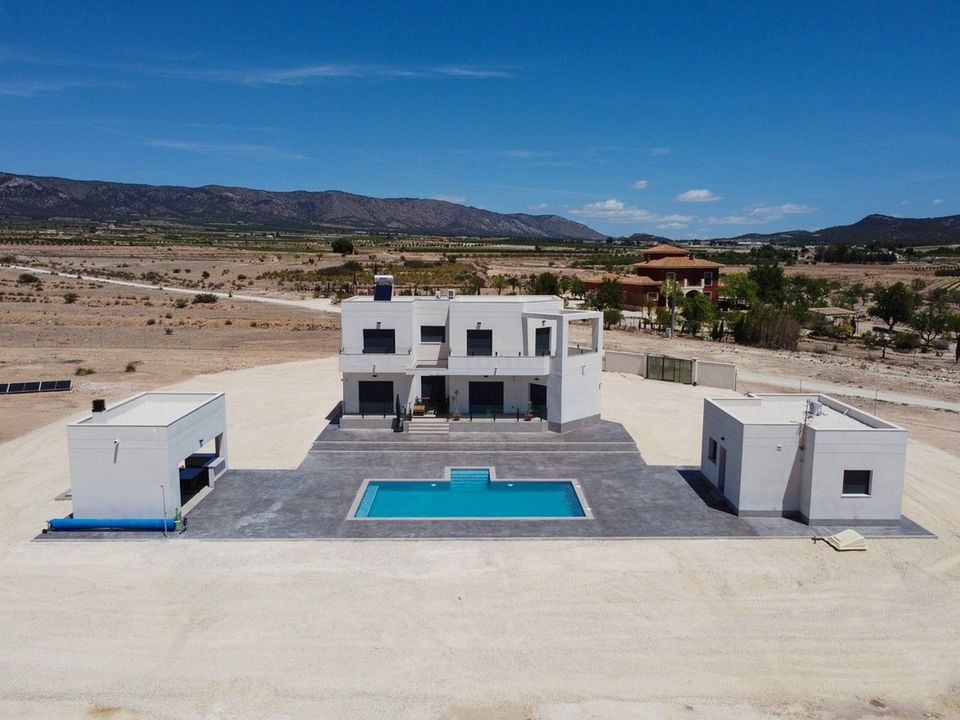 Villa i Pinoso, Alicante - foto 1