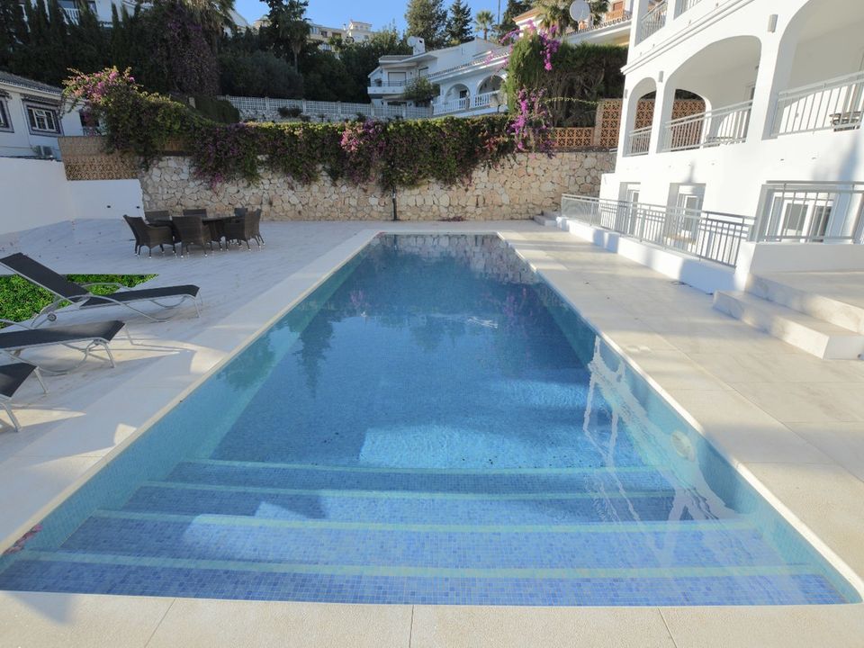 Villa i Benalmadena, Malaga - foto 2