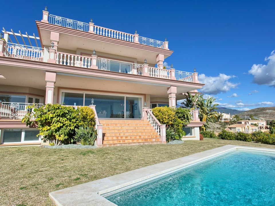 Villa i Benahavis, Malaga - foto 1