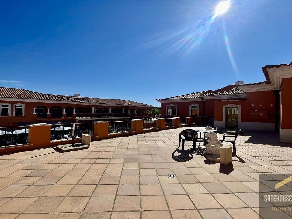Erhvervsejendom i Almancil, Faro - foto 2