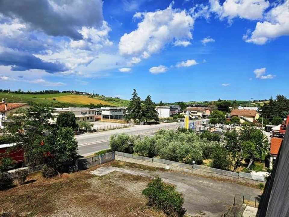 Erhvervsejendom i Coriano, Rimini - foto 5