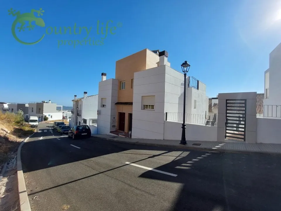 Moradia em banda em Periana, Malaga - foto 1