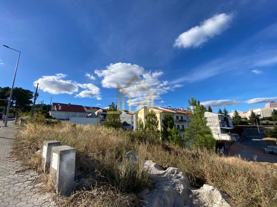 Helårsgrund i Guarda, Guarda - foto 4