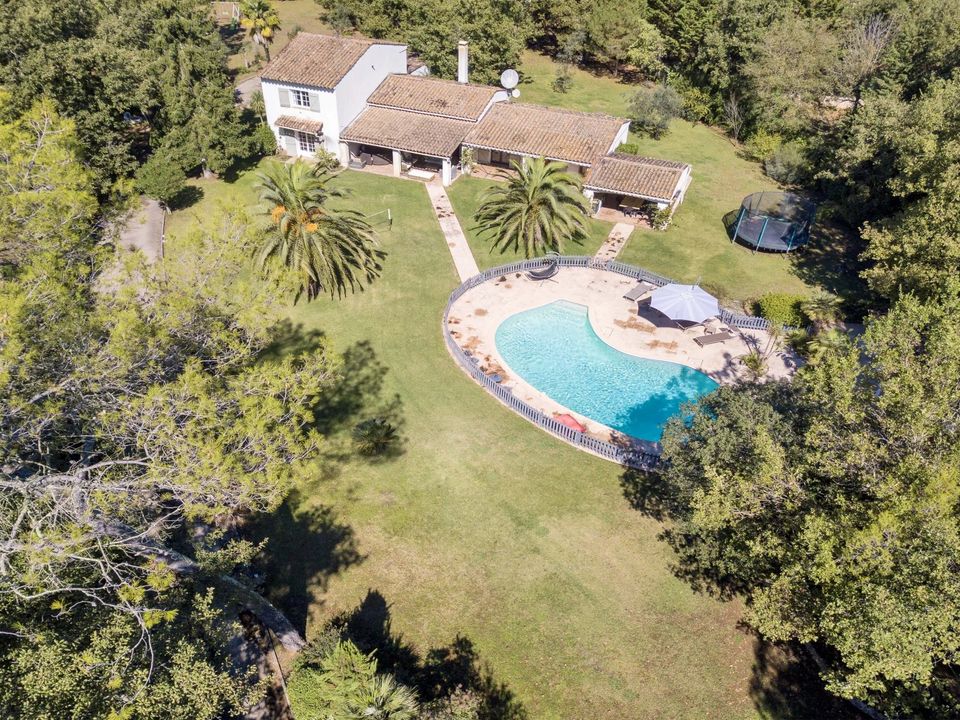 Villa i Valbonne, Alpes-Maritimes - foto 1