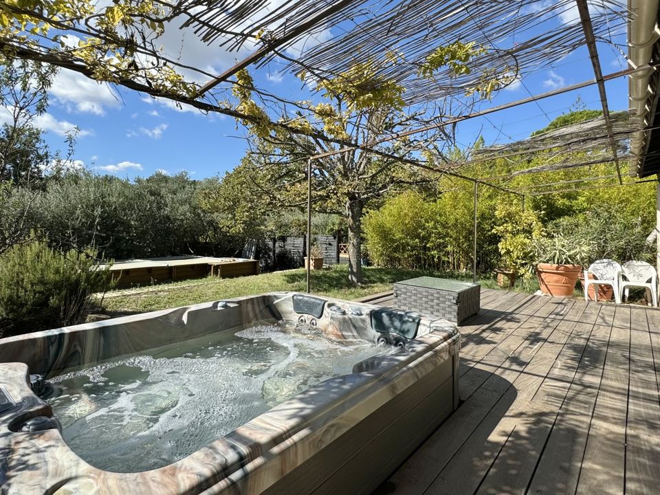Villa i Châteauneuf-de-Gadagne, Vaucluse - foto 1
