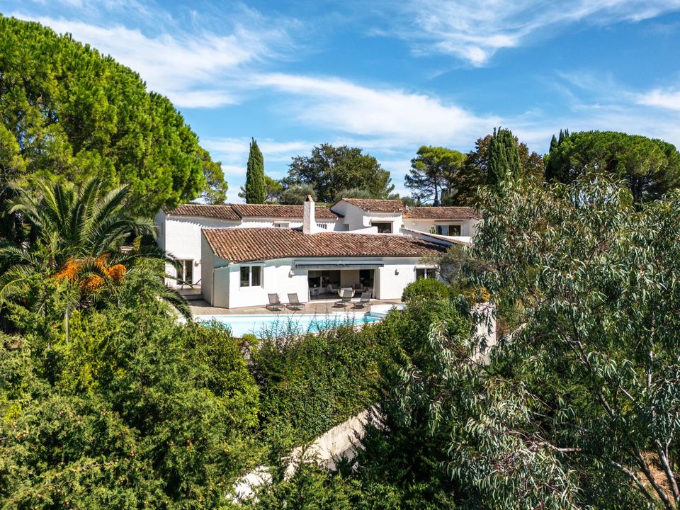 Villa i Mougins, Alpes-Maritimes - bilde 1