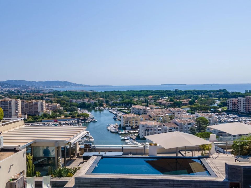 Leilighet i Mandelieu-la-Napoule, Alpes-Maritimes - bilde 1