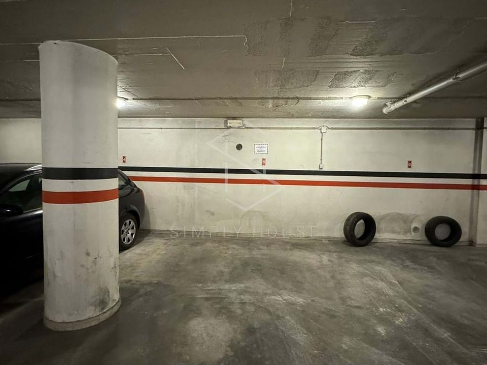 Garage i Alcobaca, Leiria - foto 1