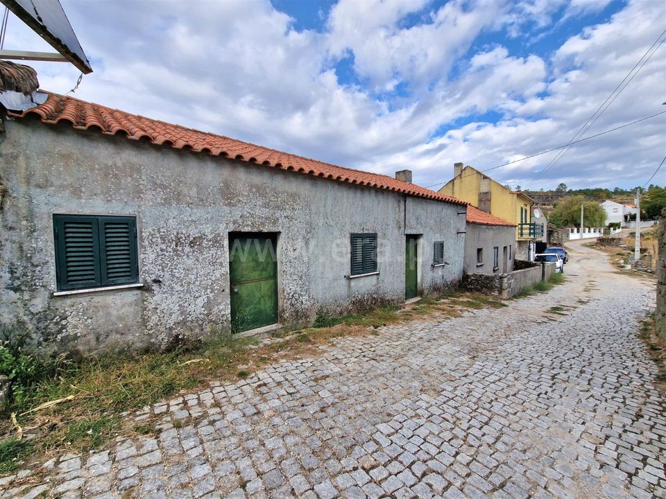 Byhus i Guarda, Guarda - foto 3