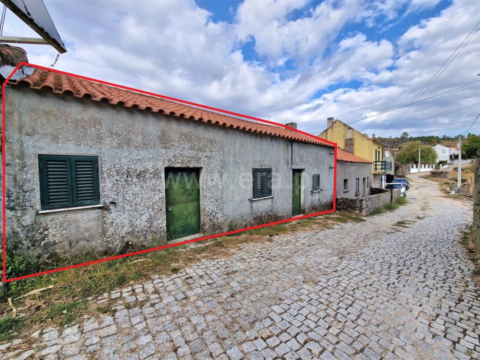 Byhus i Guarda, Guarda - foto 1