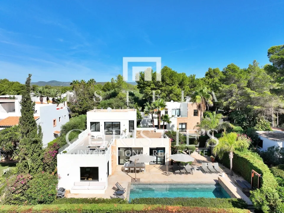 Villa i Santa Eulalia Del Rio, Ibiza - foto 1