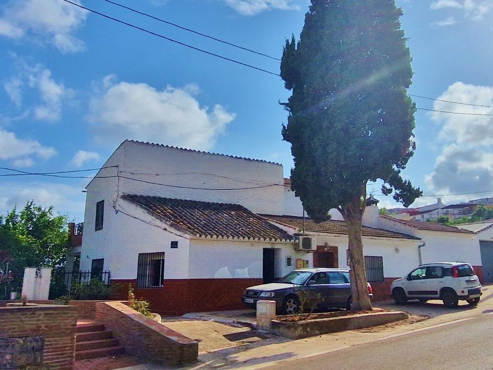 Landejendom i Vinuela, Malaga - foto 1