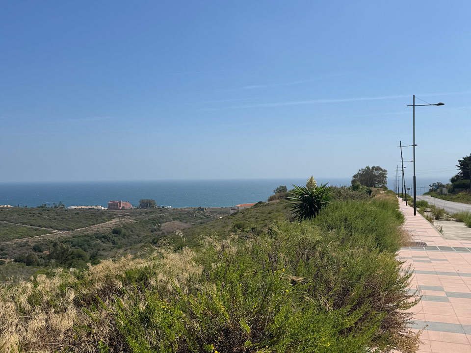 Helårsgrund i Manilva, Malaga - foto 2
