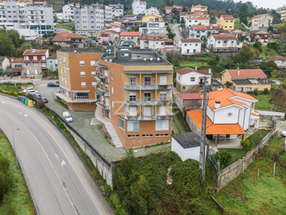 Erhvervsejendom i Sobreira, Porto - foto 4