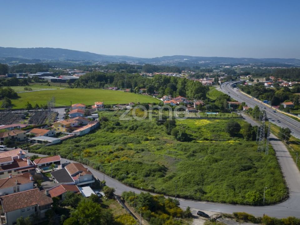 Helårsgrund i Vila Nova de Famalicao, Braga - foto 4