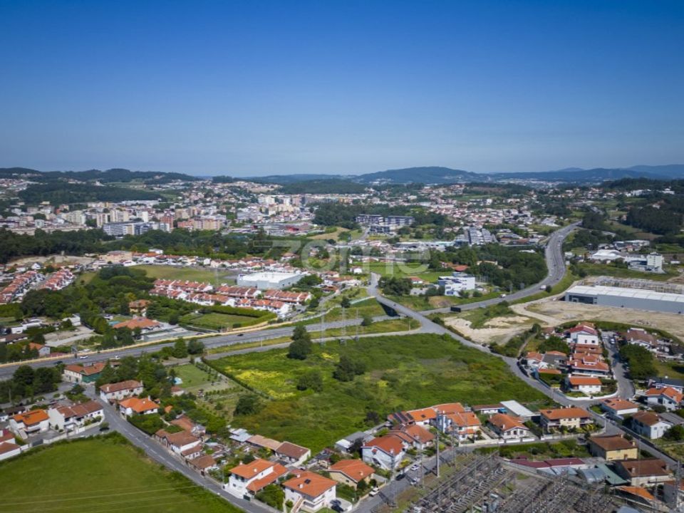 Helårsgrund i Vila Nova de Famalicao, Braga - foto 2