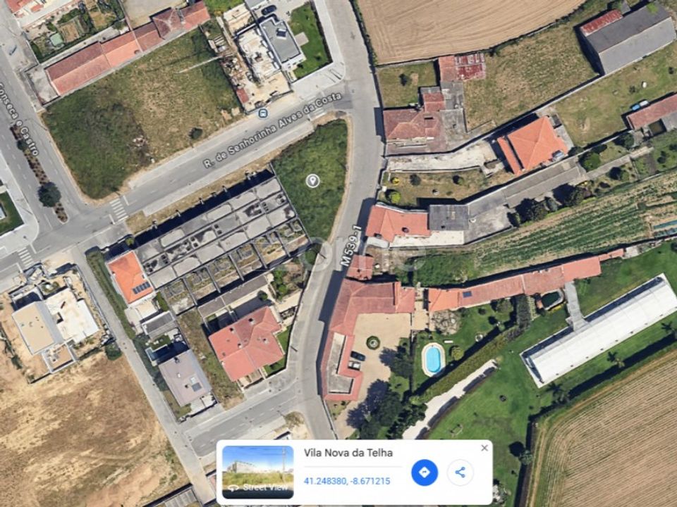 Helårsgrund i Vila Nova da Telha, Porto - foto 1
