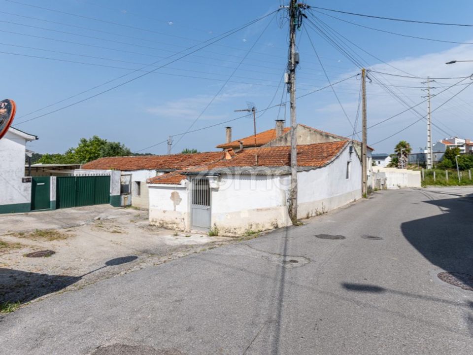 Helårsgrund i Espinho, Aveiro - foto 5