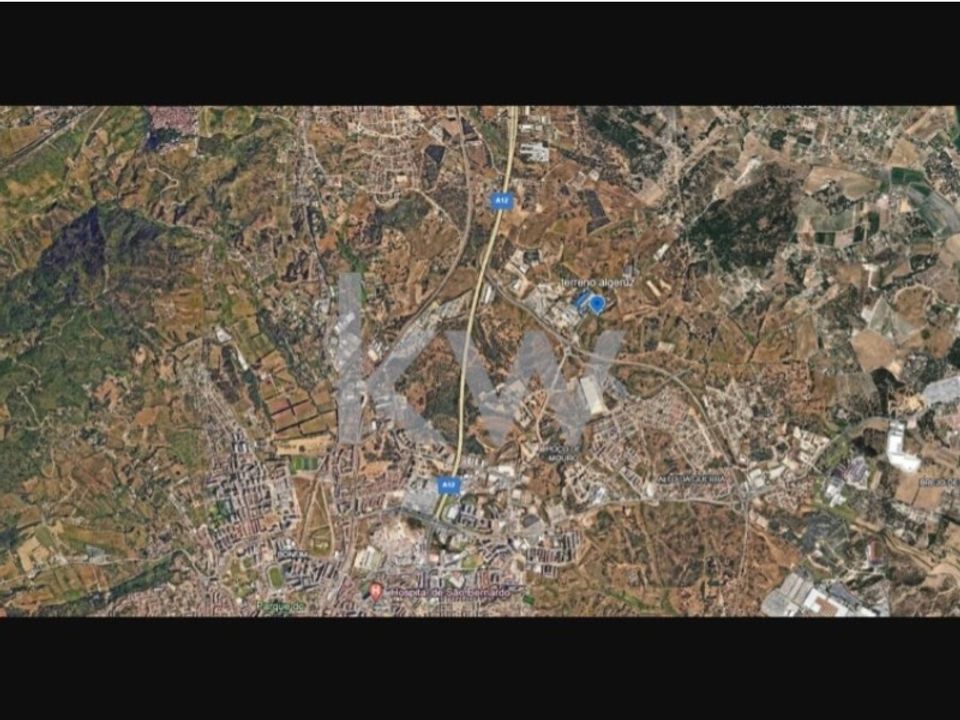 Helårsgrund i Setubal, Setubal - foto 1