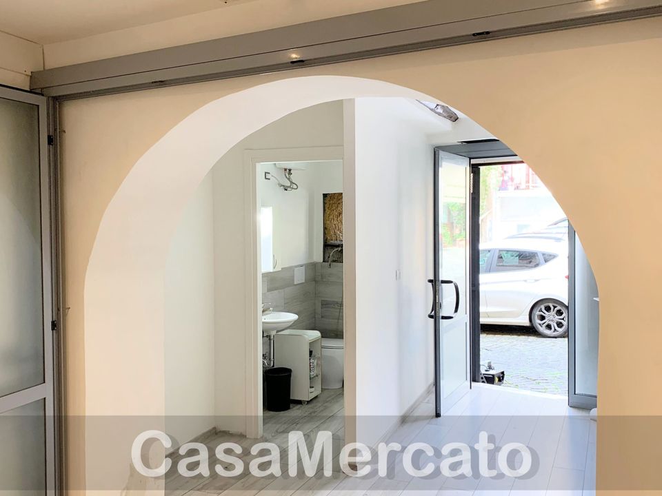 Garasje i Marino, Rome - bilde 1