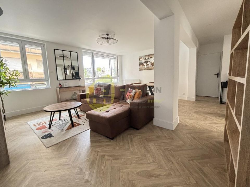 Appartement in Chateauroux, Indre - foto 1