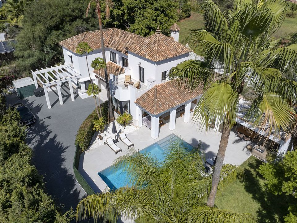 Villa i El Paraiso, Malaga - foto 2