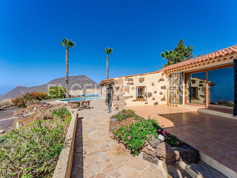 villas-for-sale-in-tenerife-kyero