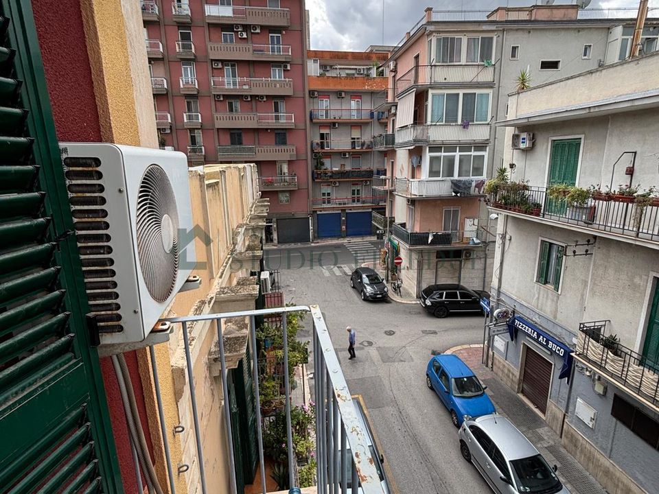Lejlighed i Bari, Bari - foto 2