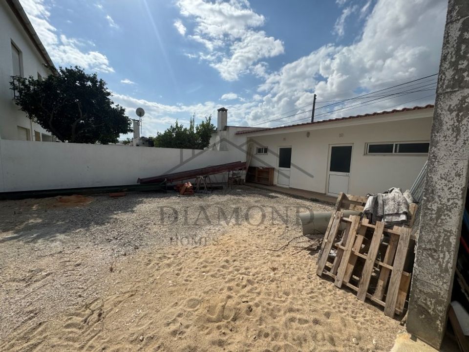 Erhvervsejendom i Almeirim, Santarem - foto 4