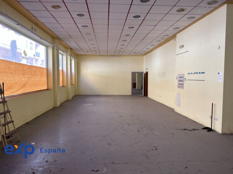 Erhvervsejendom i Linares, Jaen - foto 1