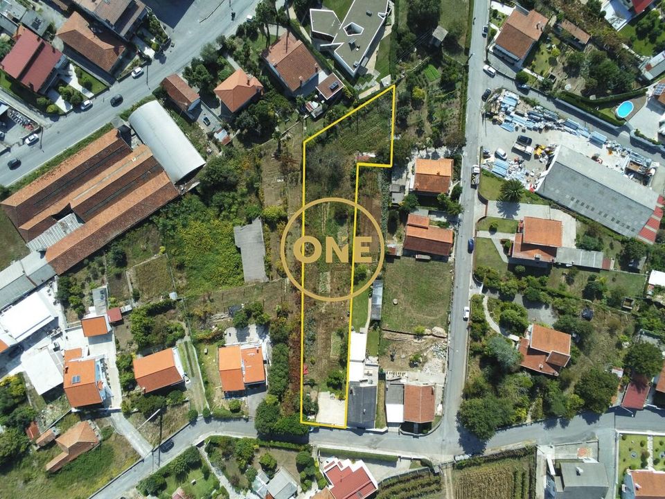 Helårsgrund i Vila Nova de Famalicao, Braga - foto 1