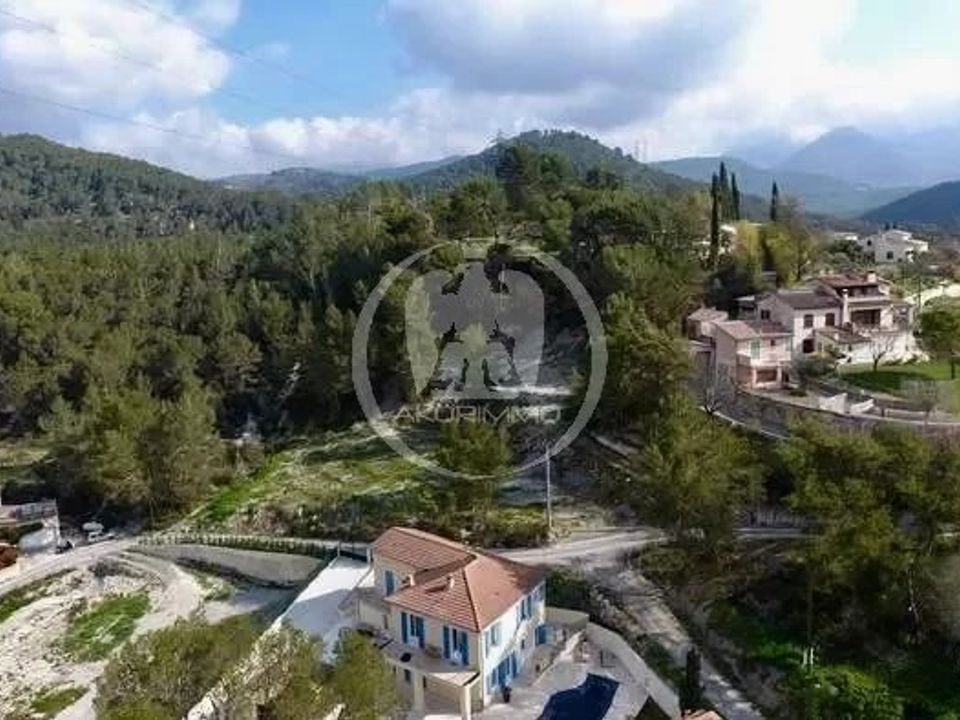 Helårsgrund i Contes, Alpes-Maritimes - foto 2