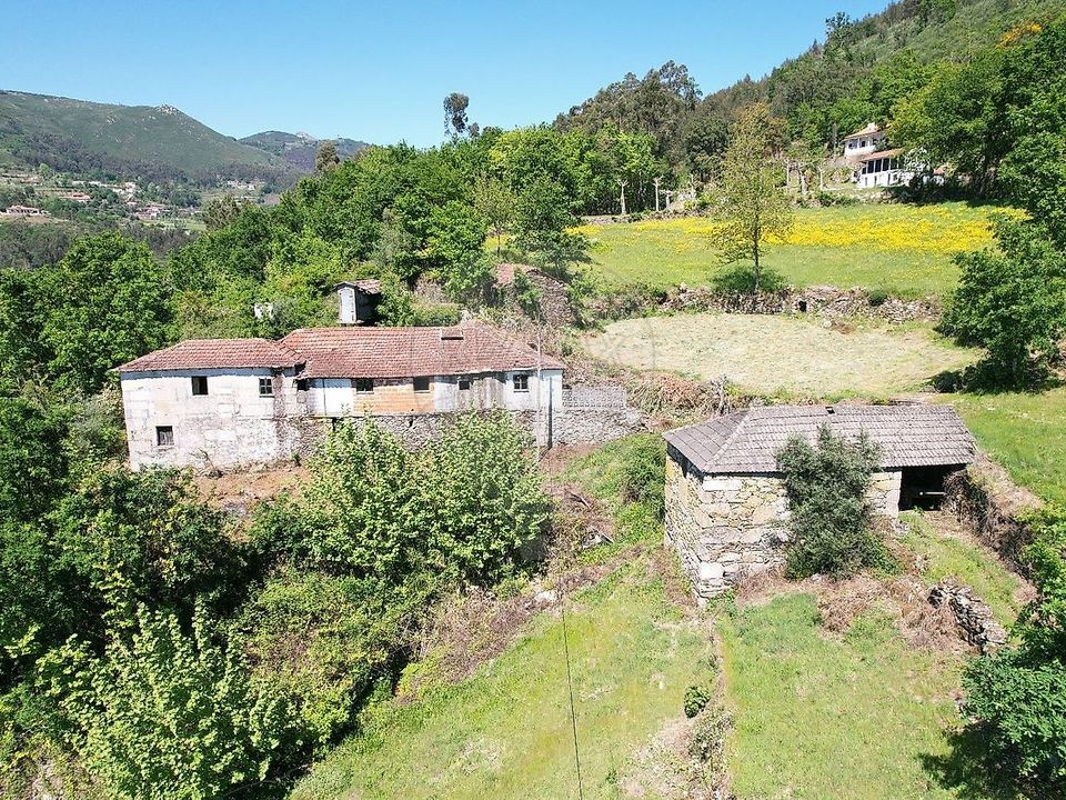 Farm i Cabeceiras de Basto, Braga - foto 1