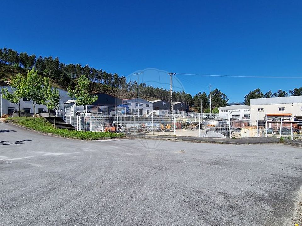 Helårsgrund i Mondim de Basto, Vila Real - foto 4