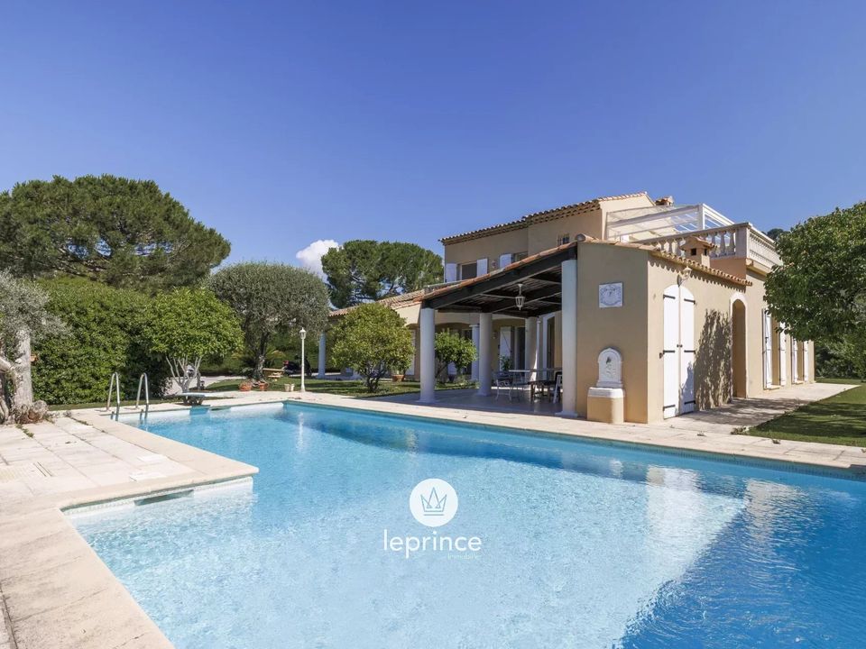 Villa i Villefranche-sur-Mer, Alpes-Maritimes - foto 1