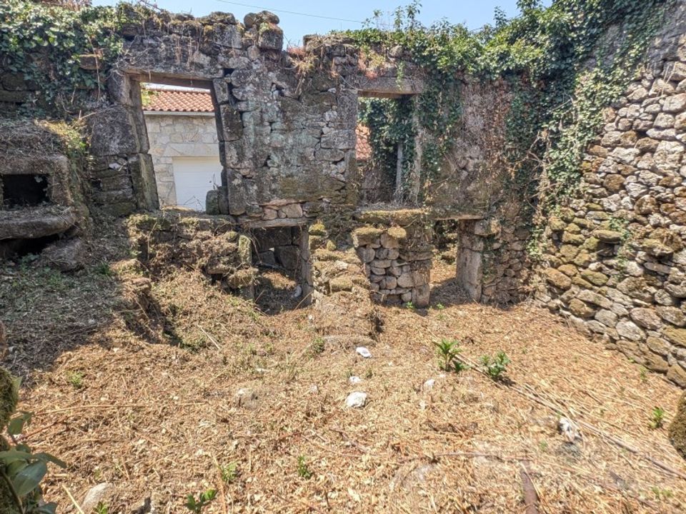 Landejendom i Arcos de Valdevez, Viana do Castelo - foto 1