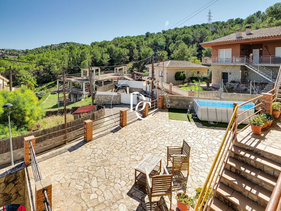 Villa i Canyelles, Barcelona - bilde 3