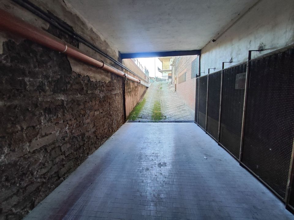 Garasje i Guidonia Montecelio, Rome - bilde 3