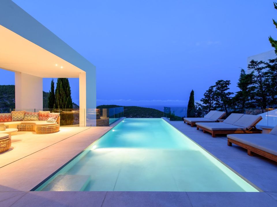 Villa i Santa Eulalia Del Rio, Ibiza - foto 1