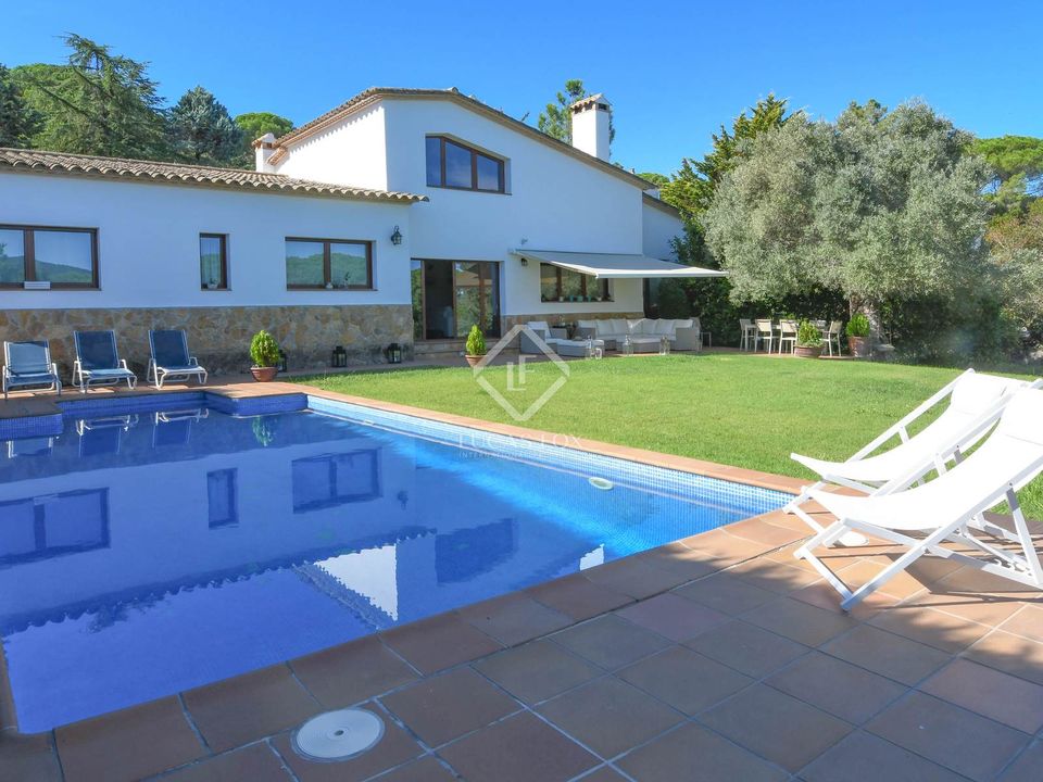 Villa i Santa Cristina D'aro, Gerona - foto 1